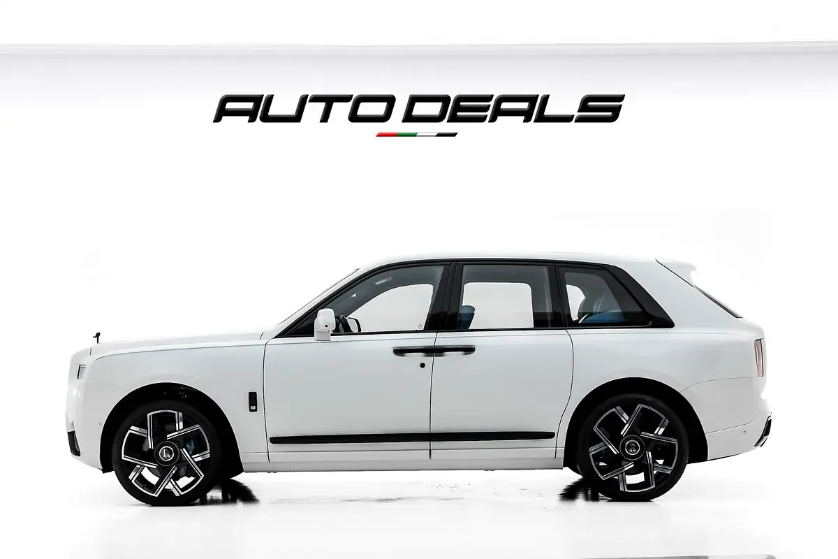 Rolls-Royce Cullinan 6.8 AT 4WD (600 حصان) - 3