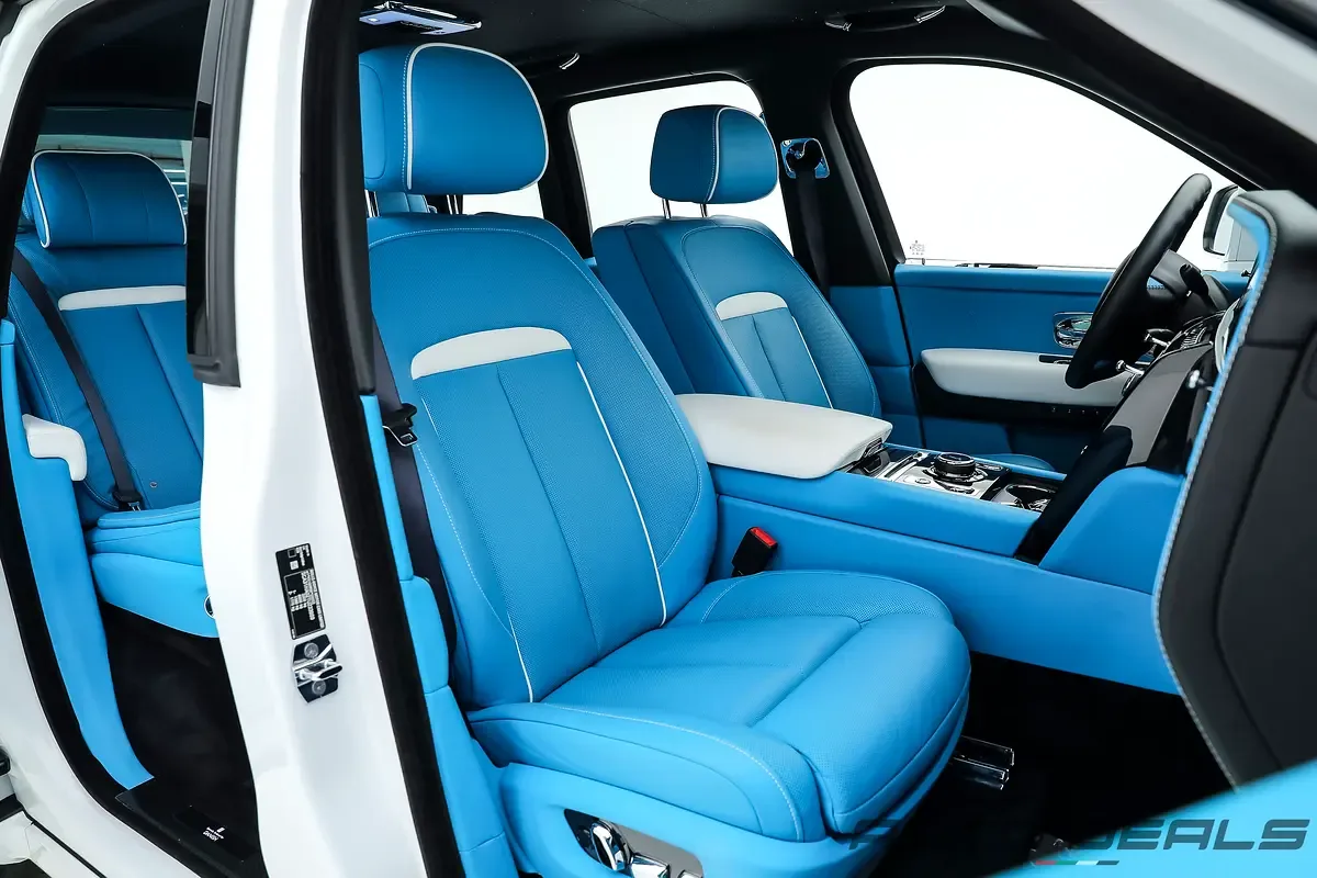 Rolls-Royce Cullinan 6.8 AT 4WD (600 حصان) - 17