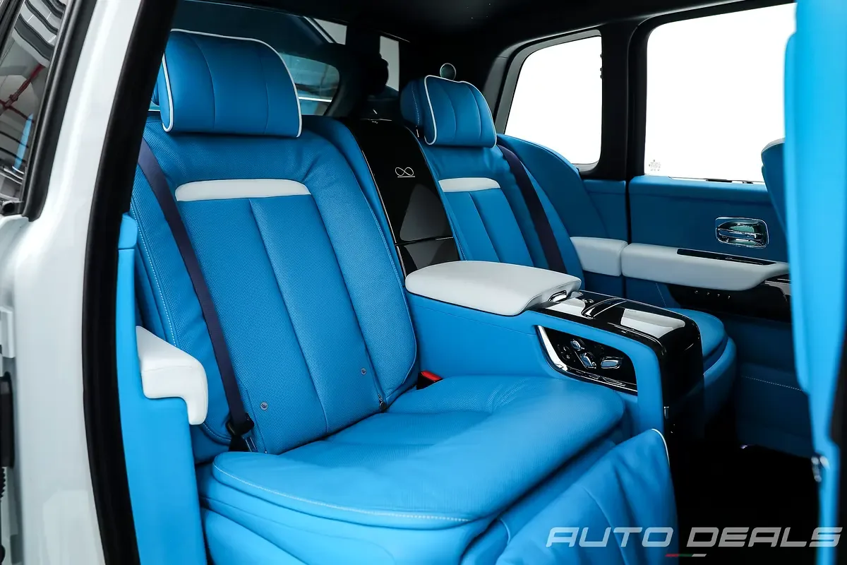 Rolls-Royce Cullinan 6.8 AT 4WD (600 حصان) - 18