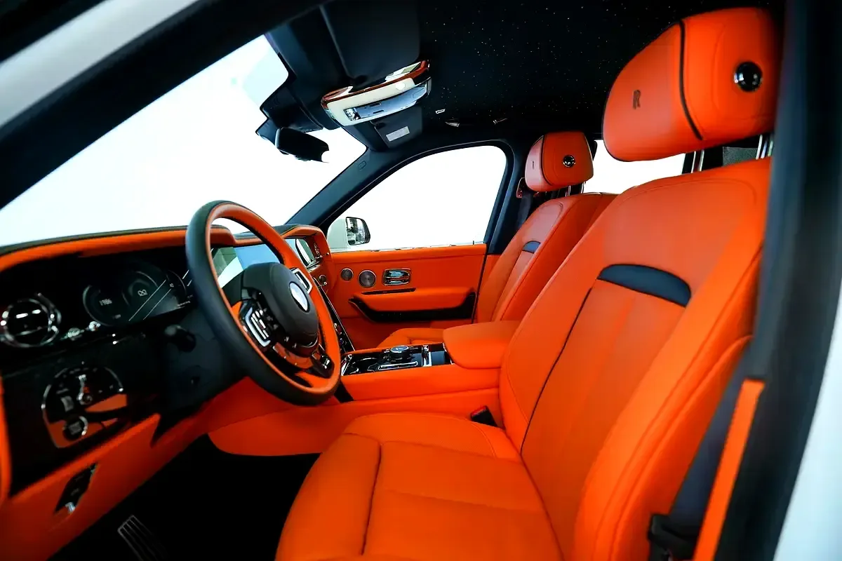 Rolls-Royce Cullinan 6.8 AT 4WD (600 حصان) - 8
