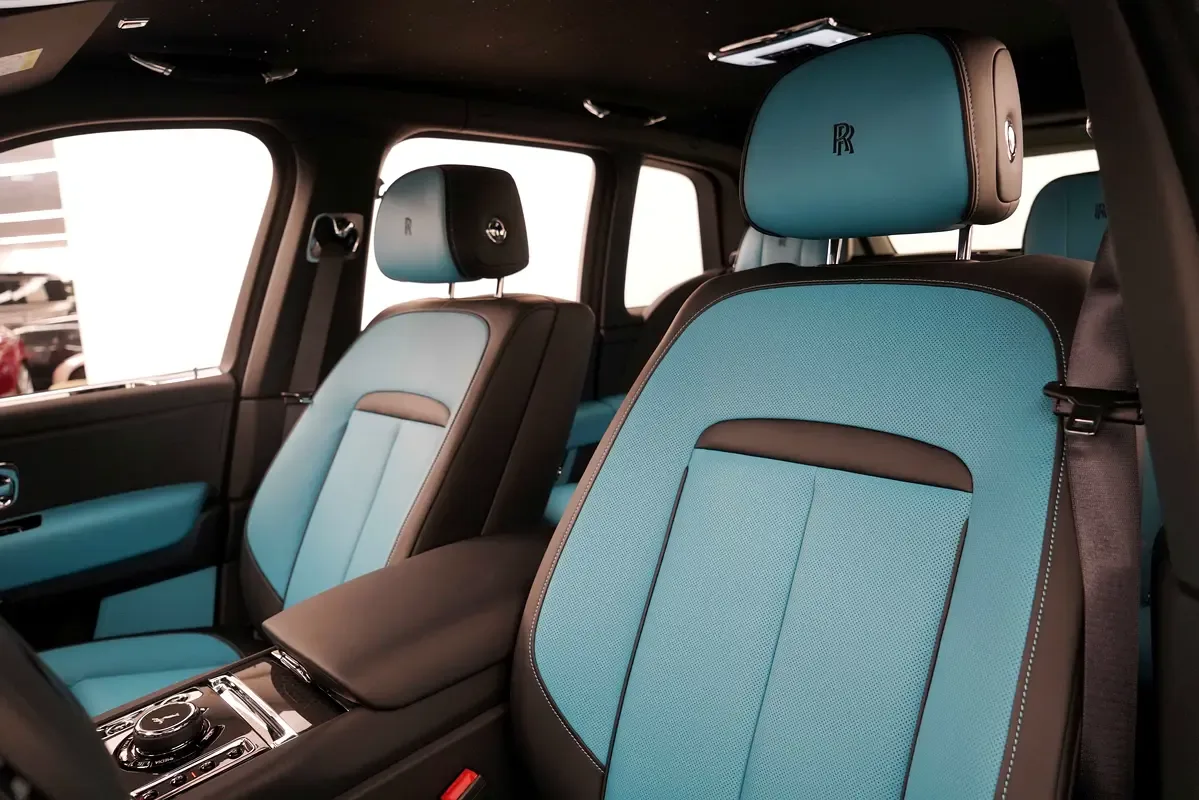 Rolls-Royce Cullinan 6.8 AT 4WD (600 hp) - 11