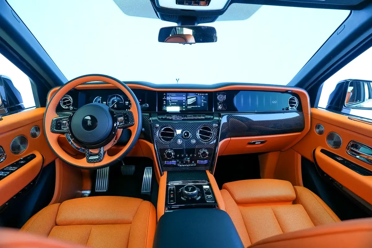 Rolls-Royce Cullinan 6.8 AT 4WD (600 حصان) - 10