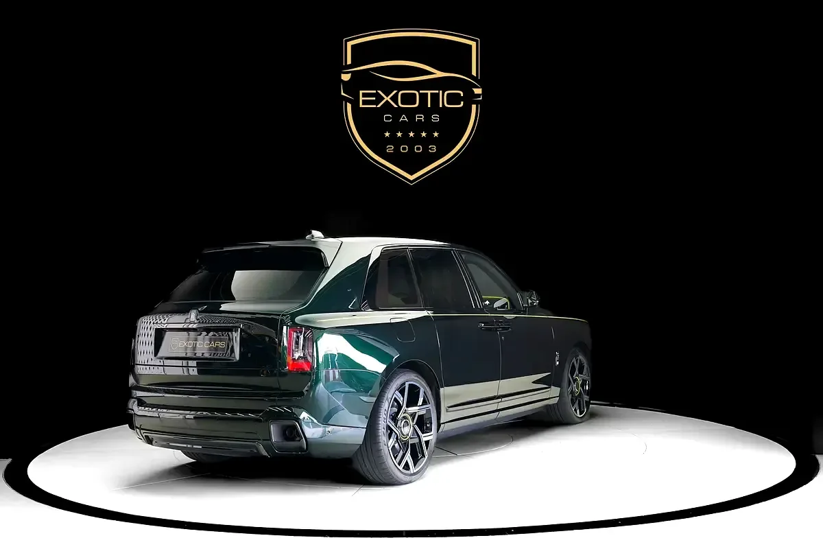 Rolls-Royce Cullinan 6.8 AT 4WD (600 حصان) - 3