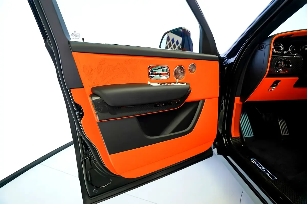 Rolls-Royce Cullinan 6.8 AT 4WD (600 hp) - 6