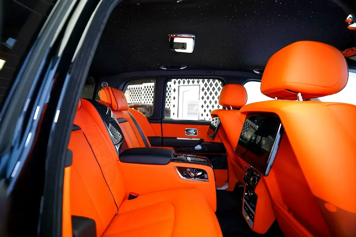Rolls-Royce Cullinan 6.8 AT 4WD (600 hp) - 16