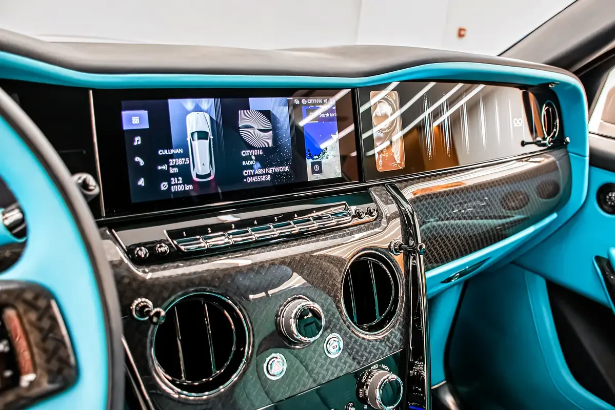 Rolls-Royce Cullinan 6.8 AT 4WD (600 hp) - 9