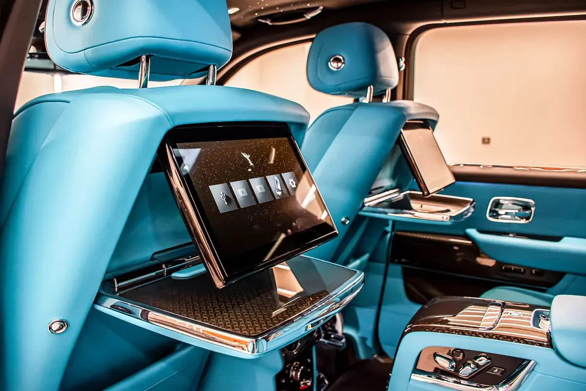 Rolls-Royce Cullinan 6.8 AT 4WD (600 hp) - 16