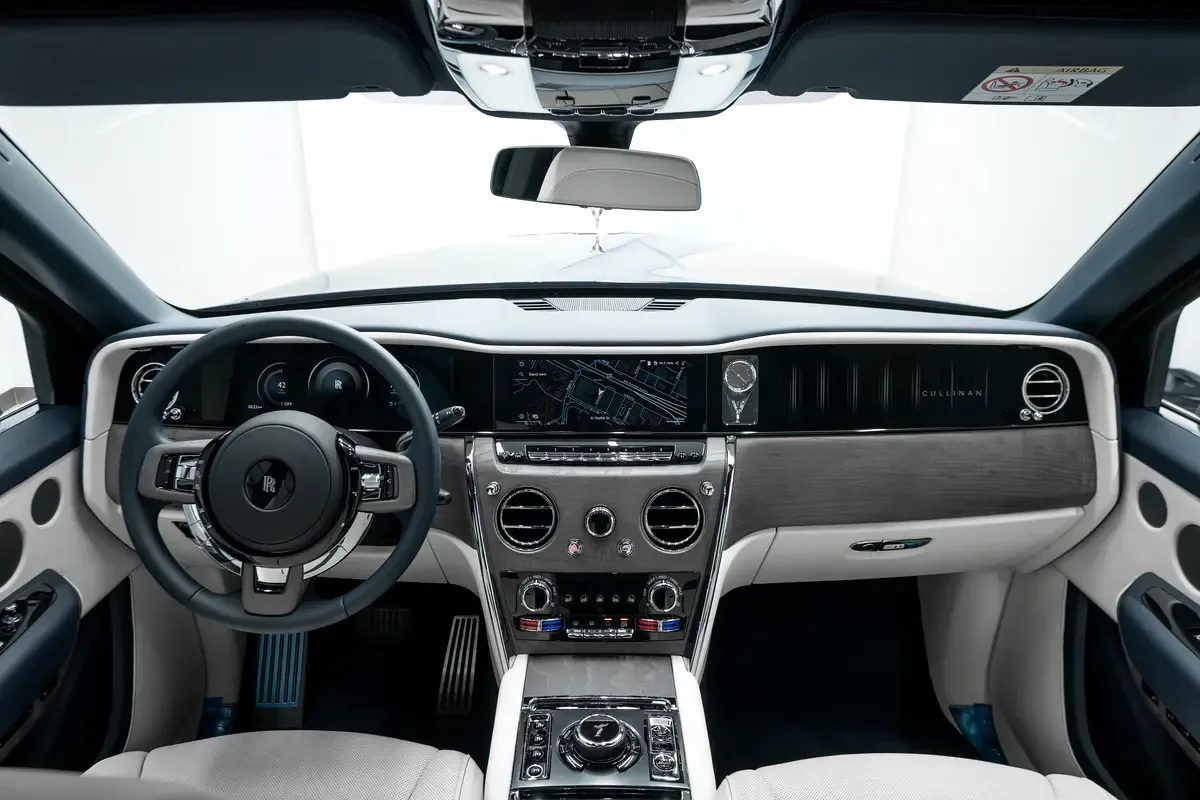 Rolls-Royce Cullinan 6.8 AT 4WD (600 hp) - 8