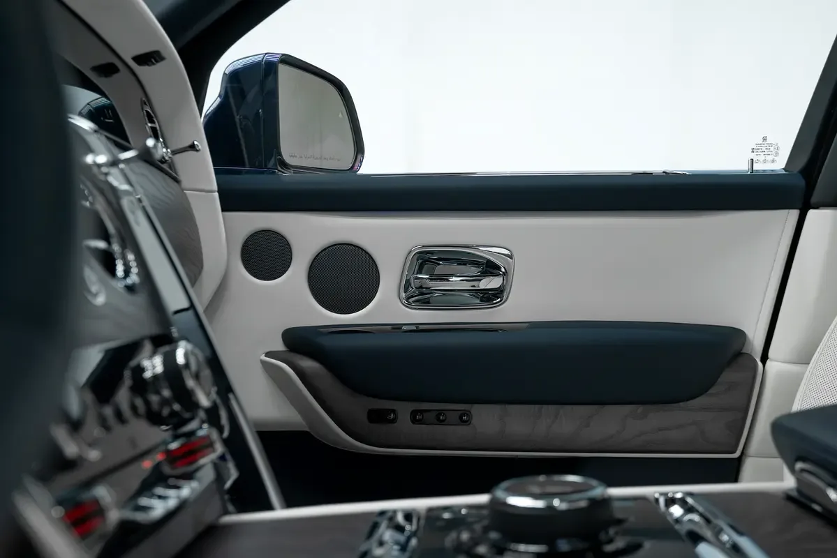 Rolls-Royce Cullinan 6.8 AT 4WD (600 hp) - 6