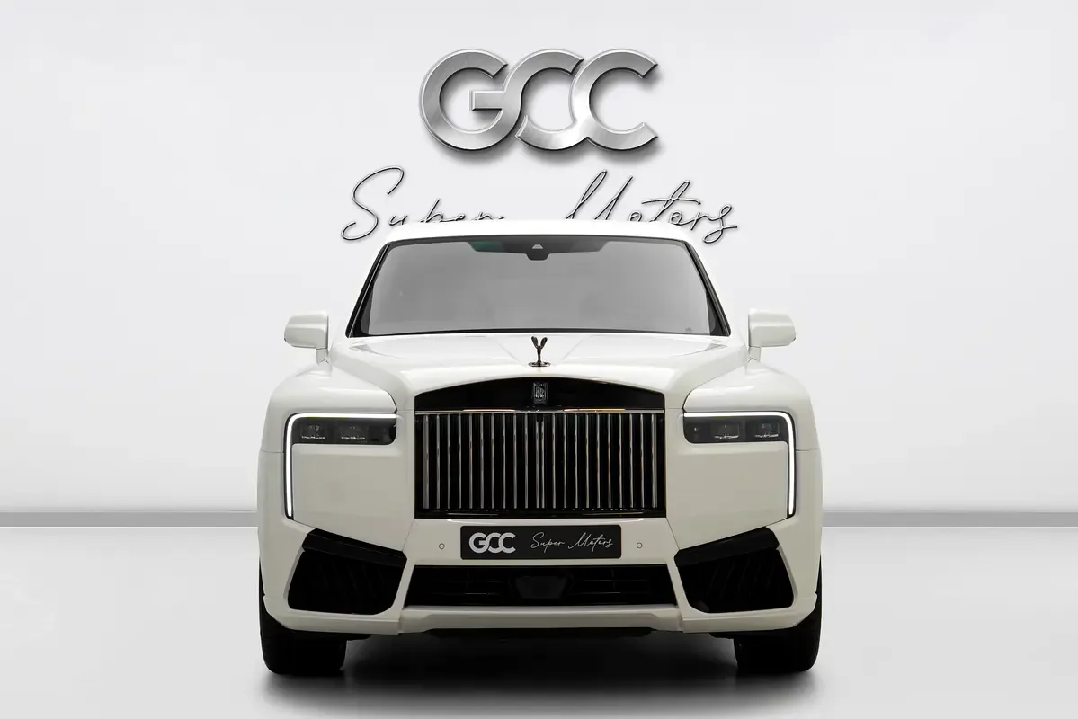 Rolls-Royce Cullinan 6.8 AT 4WD (600 حصان) - 3