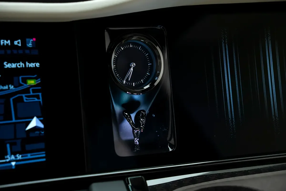 Rolls-Royce Cullinan 6.8 AT 4WD (600 حصان) - 9