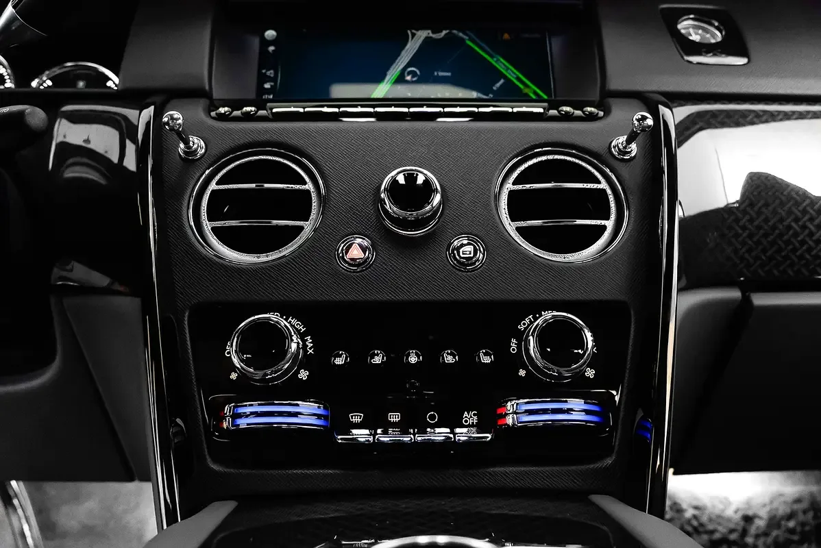Rolls-Royce Cullinan 6.8 AT AWD (600 hp) - 15