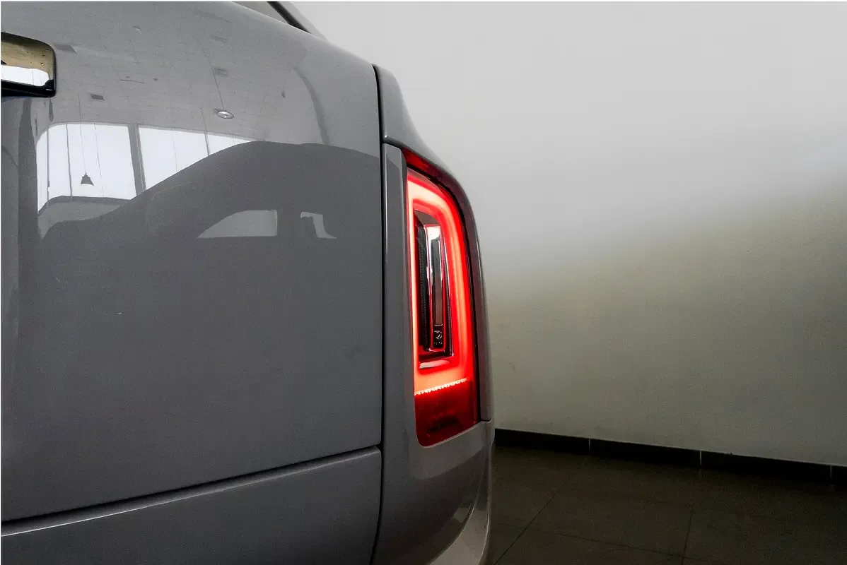 Rolls-Royce Cullinan 6.8 AT AWD (600 hp) - 19