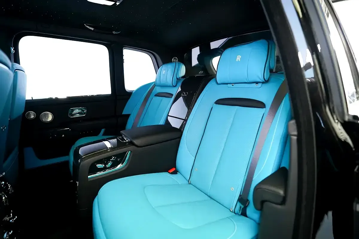 Rolls-Royce Cullinan 6.8 AT AWD (600 hp) - 12