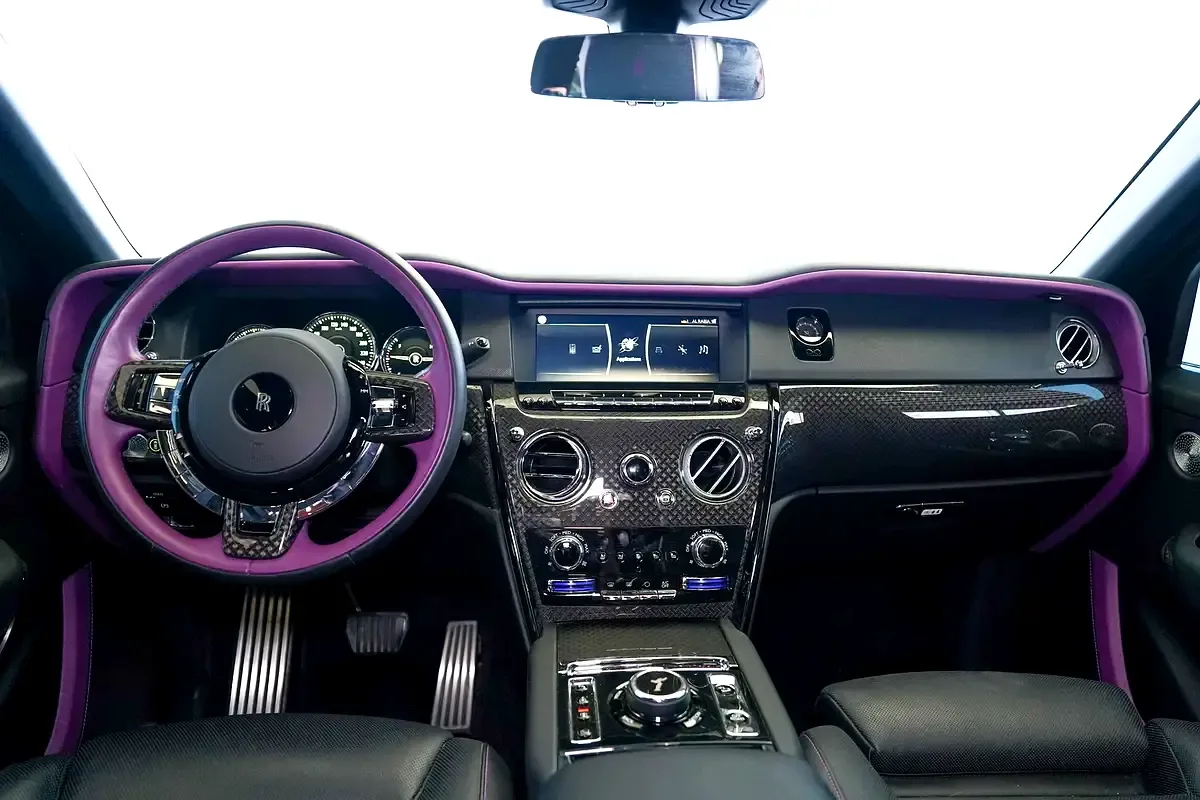 Rolls-Royce Cullinan 6.8 AT AWD (600 hp) - 9