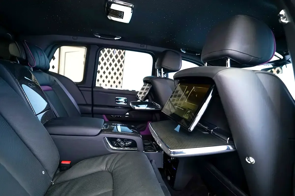 Rolls-Royce Cullinan 6.8 AT AWD (600 hp) - 14