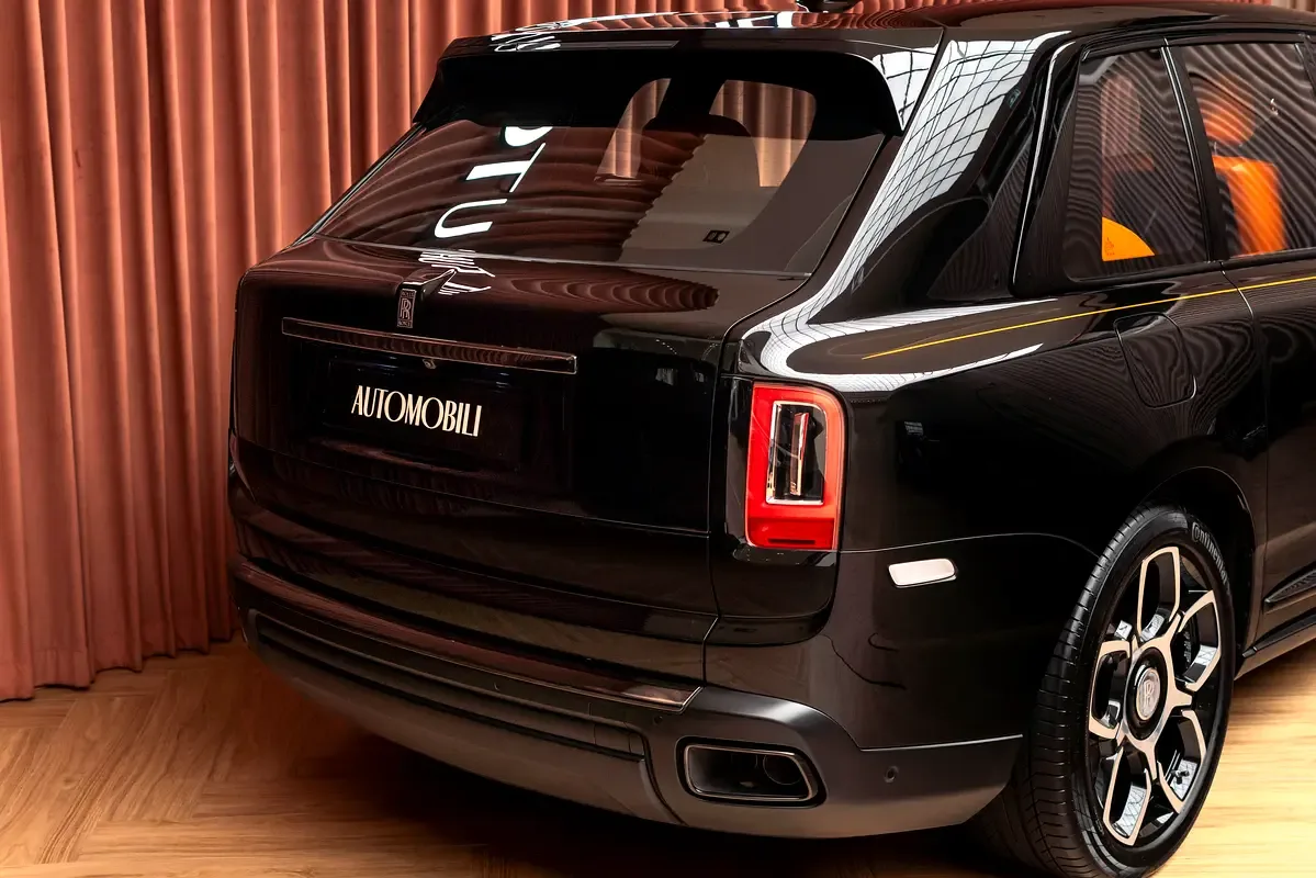 Rolls-Royce Cullinan 6.8 AT AWD (600 hp) - 8
