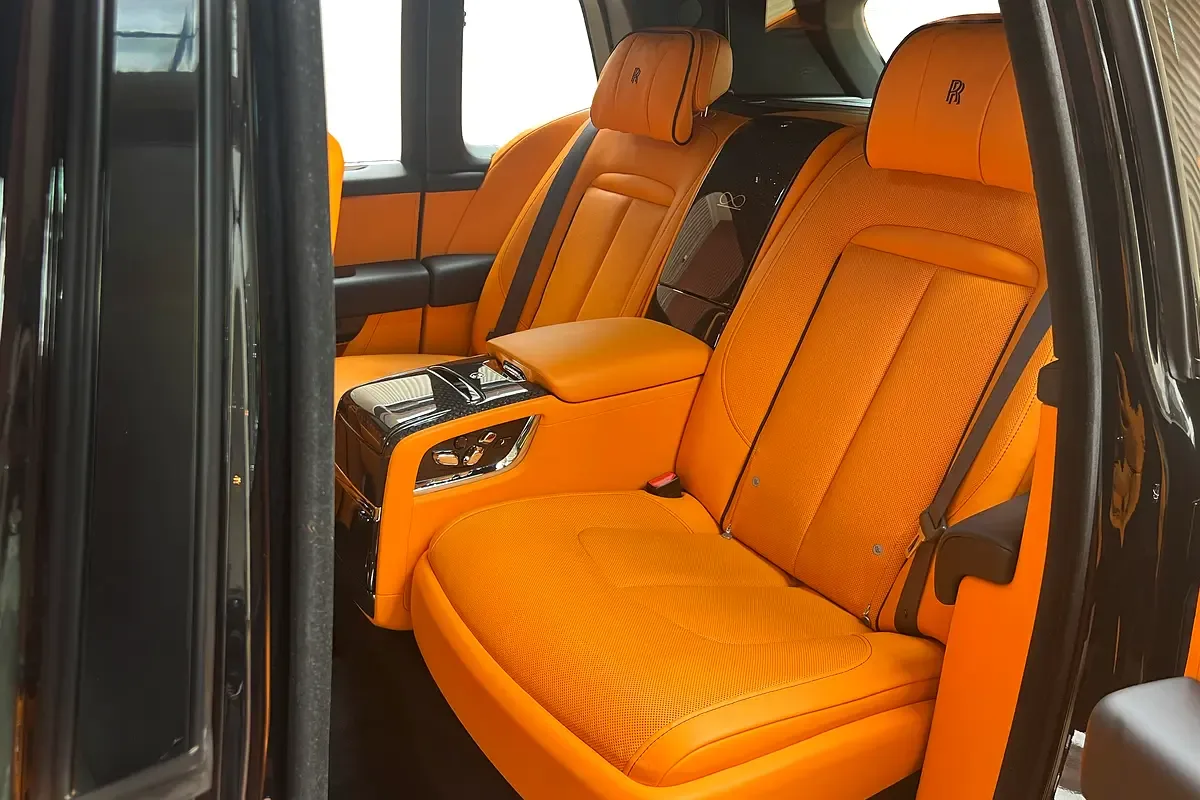 Rolls-Royce Cullinan 6.8 AT AWD (600 hp) - 15
