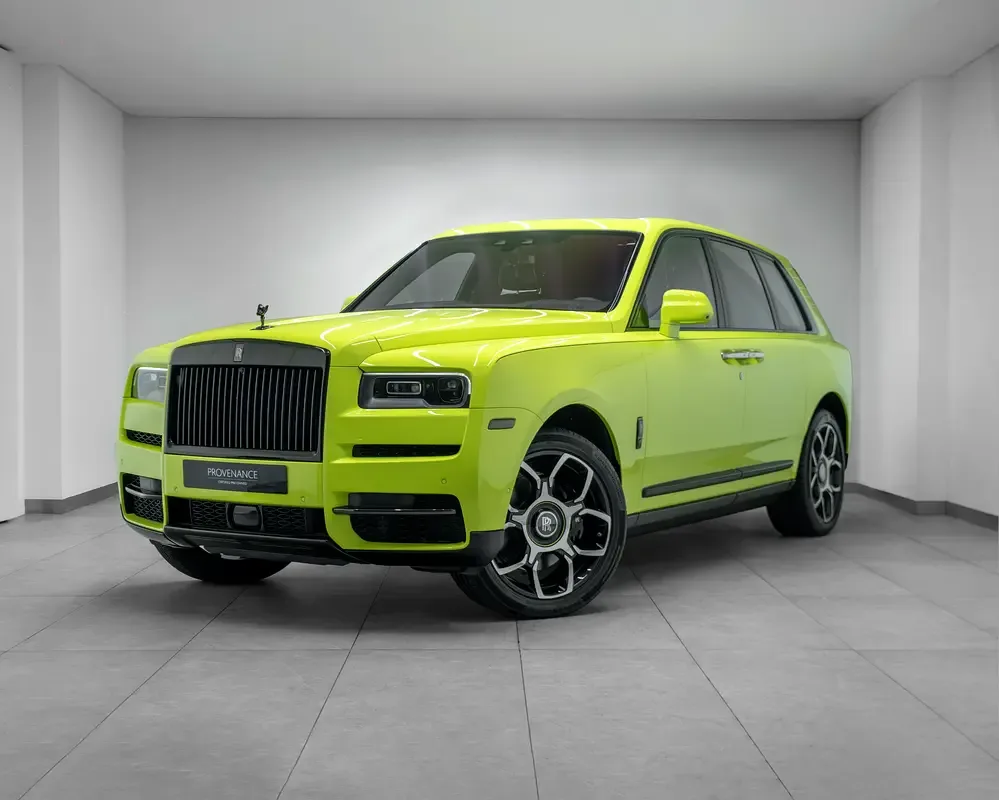 Rolls-Royce Cullinan 6.8 AT AWD (600 hp)