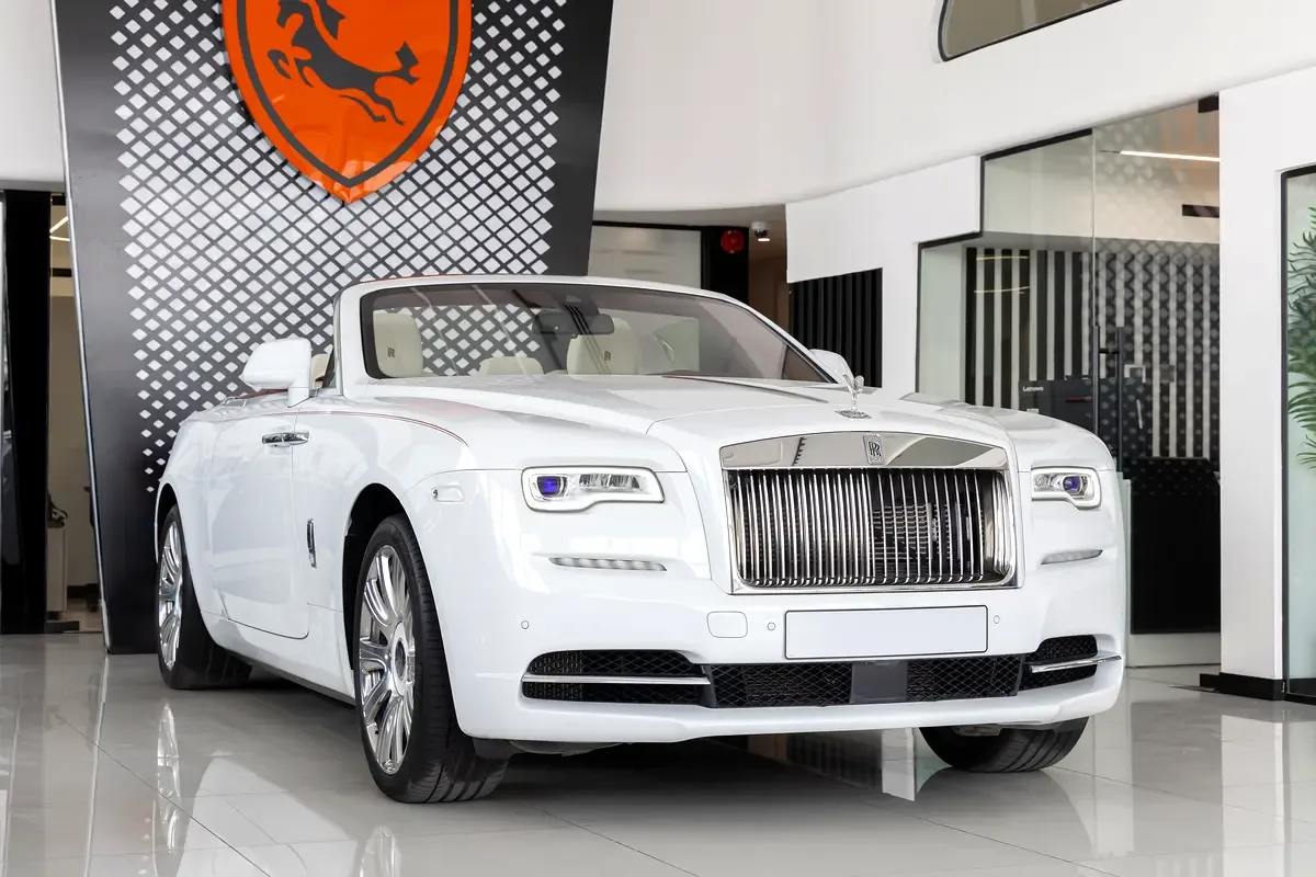Rolls-Royce Dawn 6.6 AT RWD (570 hp)