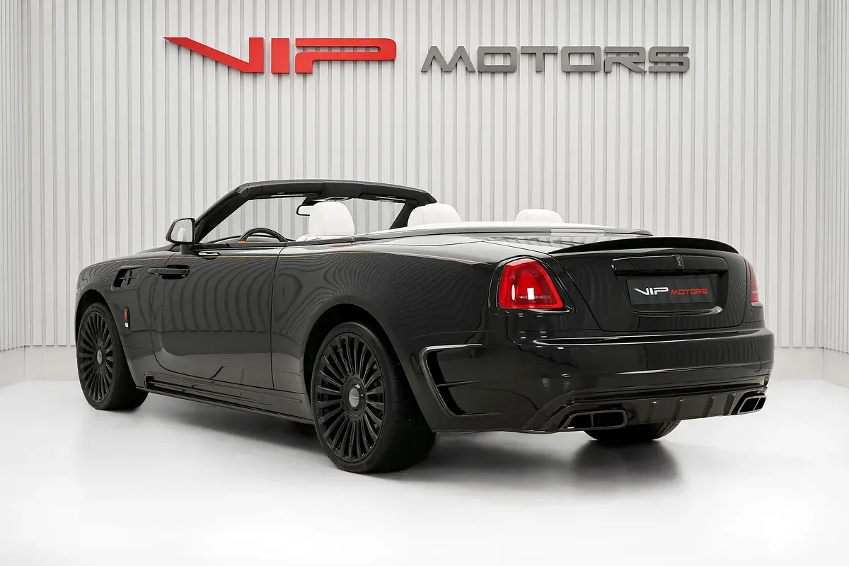 Rolls-Royce Dawn 6.6 AT RWD (570 حصان) - 6