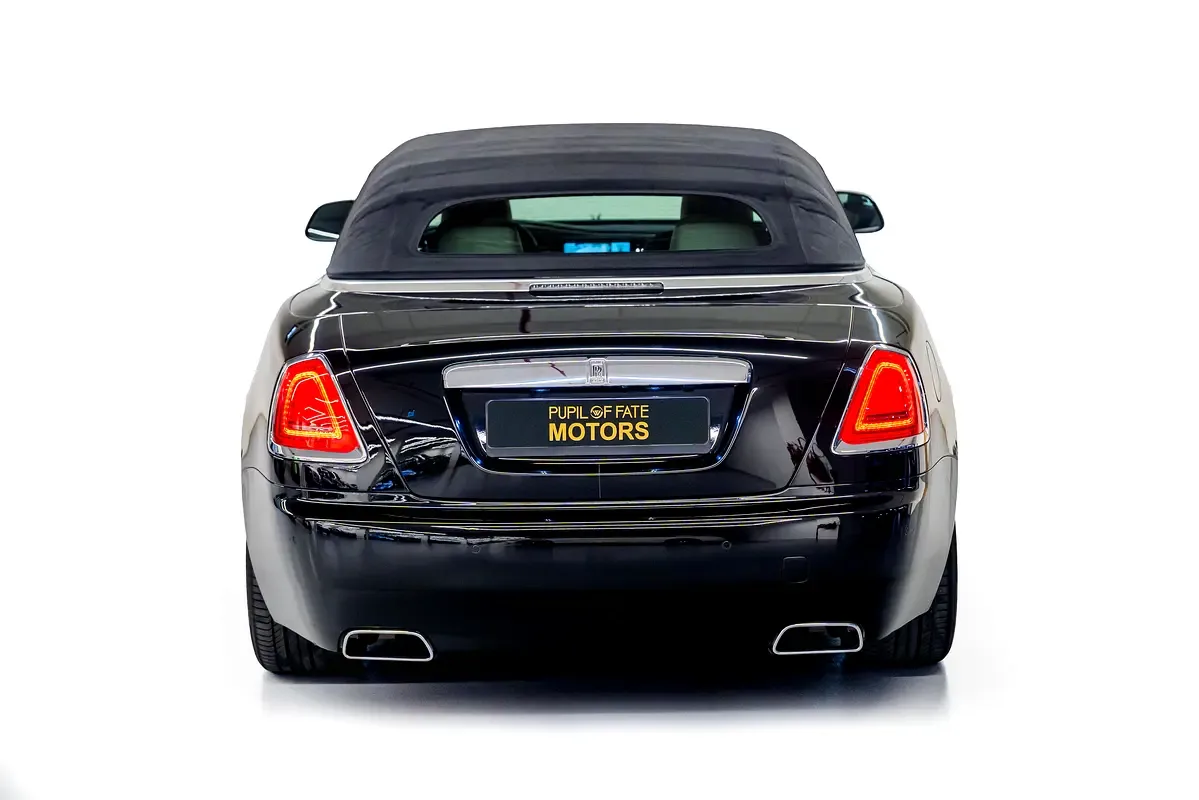 Rolls-Royce Dawn 6.6 AT RWD (570 حصان) - 7
