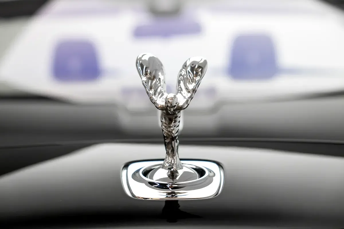 Rolls-Royce Dawn 6.6 AT RWD (570 حصان) - 19