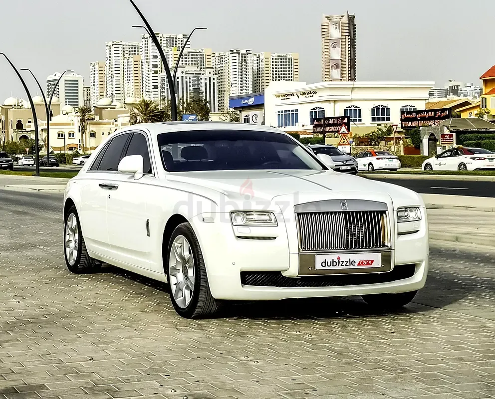 Rolls-Royce Ghost 6.6 AT RWD (570 hp)