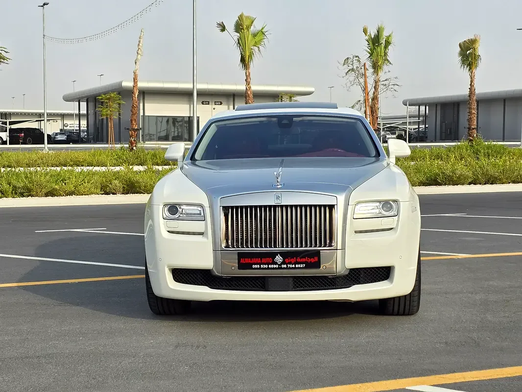 Rolls-Royce Ghost 6.6 AT RWD (570 حصان) - 3