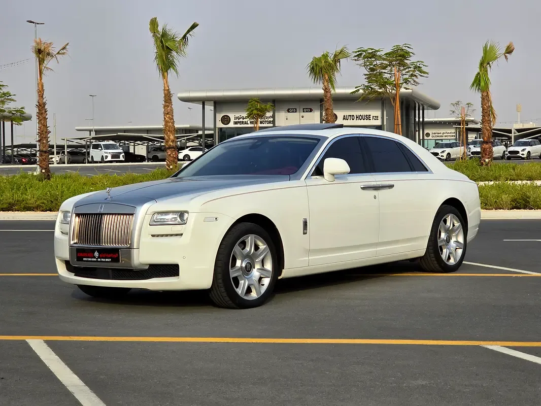 Rolls-Royce Ghost 6.6 AT RWD (570 حصان) - 7
