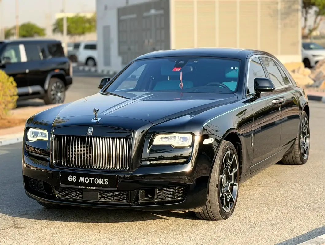 Rolls-Royce Ghost 6.6 AT RWD (570 hp) - 2