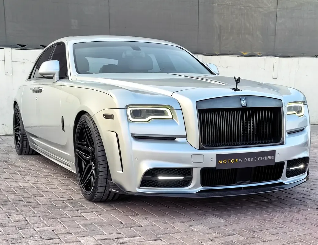 Rolls-Royce Ghost 6.6 AT RWD (612 hp)