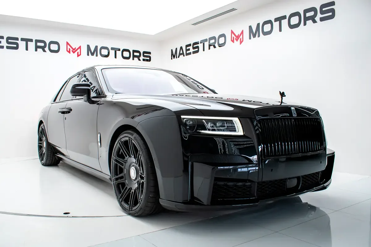 Rolls-Royce Ghost 6.8 AT AWD (571 حصان) - 2