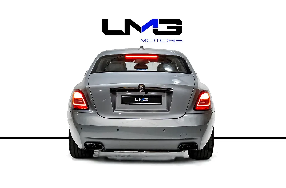 Rolls-Royce Ghost 6.8 AT AWD (571 حصان) - 5