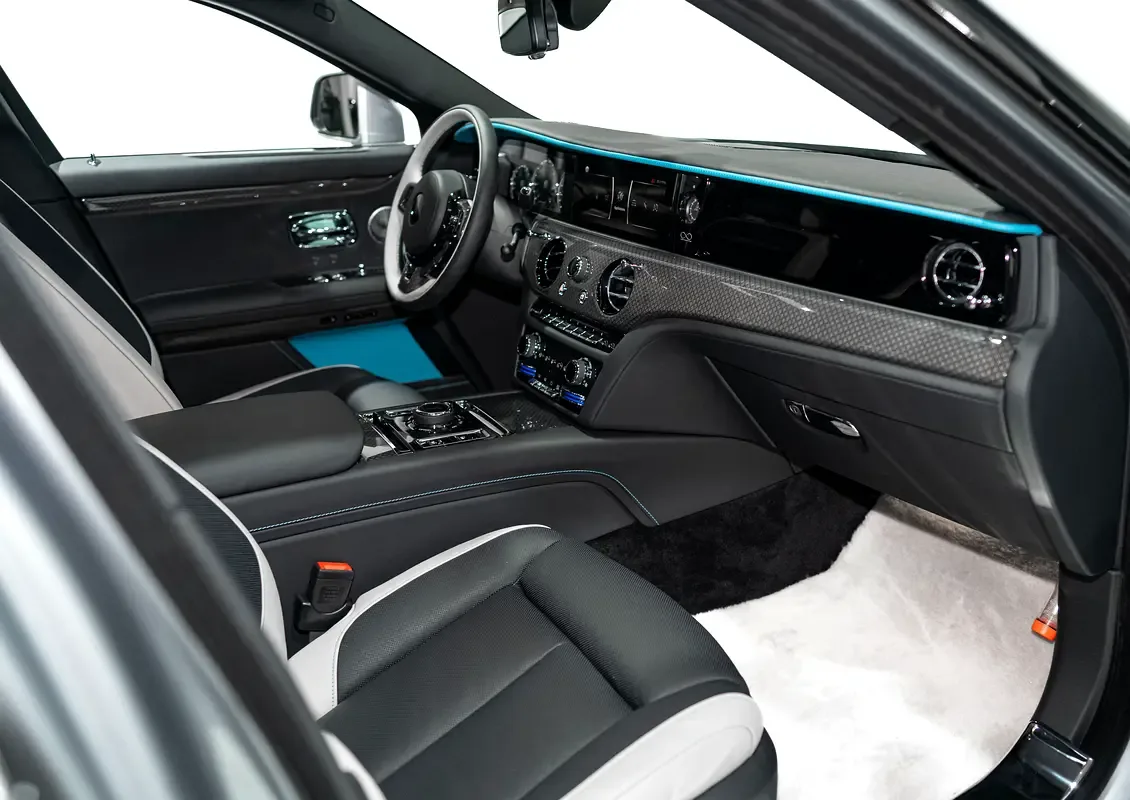 Rolls-Royce Ghost 6.8 AT AWD (571 حصان) - 12