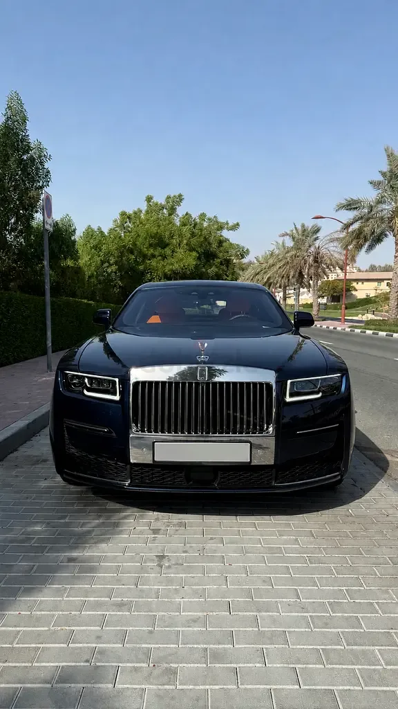 Rolls-Royce Ghost 6.8 AT AWD (571 hp) - 4