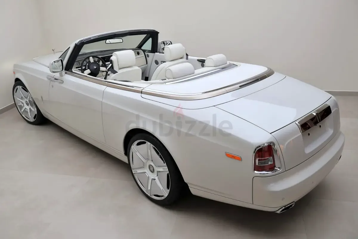Rolls-Royce Phantom 6.7 AT (453 حصان) - 5