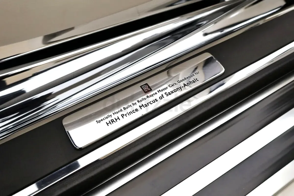 Rolls-Royce Phantom 6.7 AT (453 حصان) - 11
