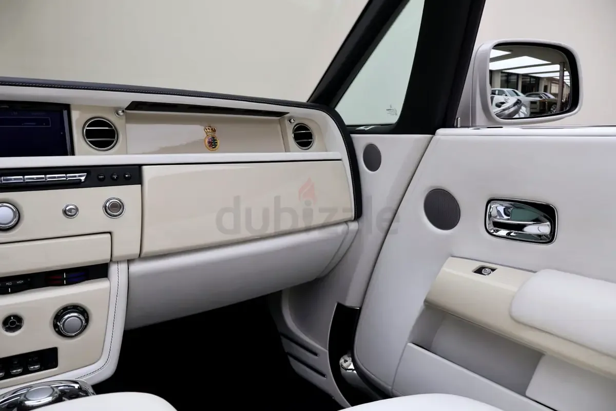Rolls-Royce Phantom 6.7 AT (453 حصان) - 13