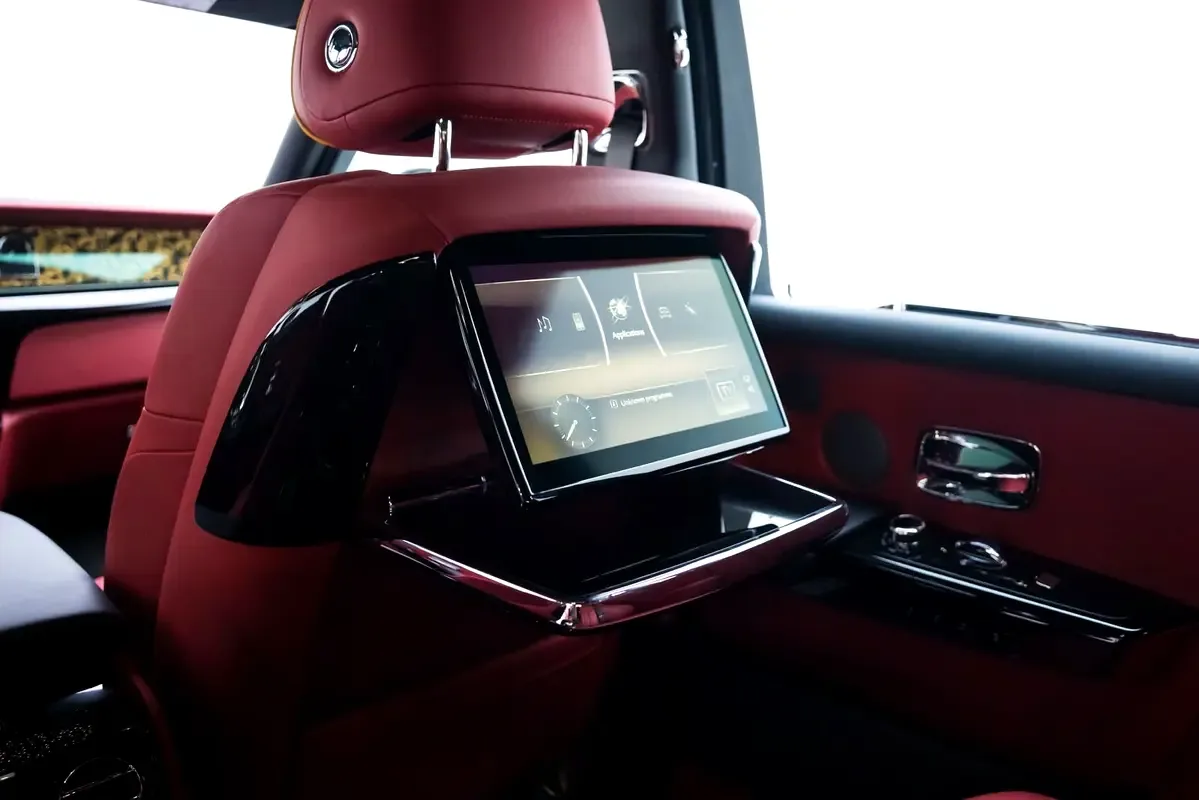Rolls-Royce Phantom 6.7 AT SWB (571 حصان) - 7