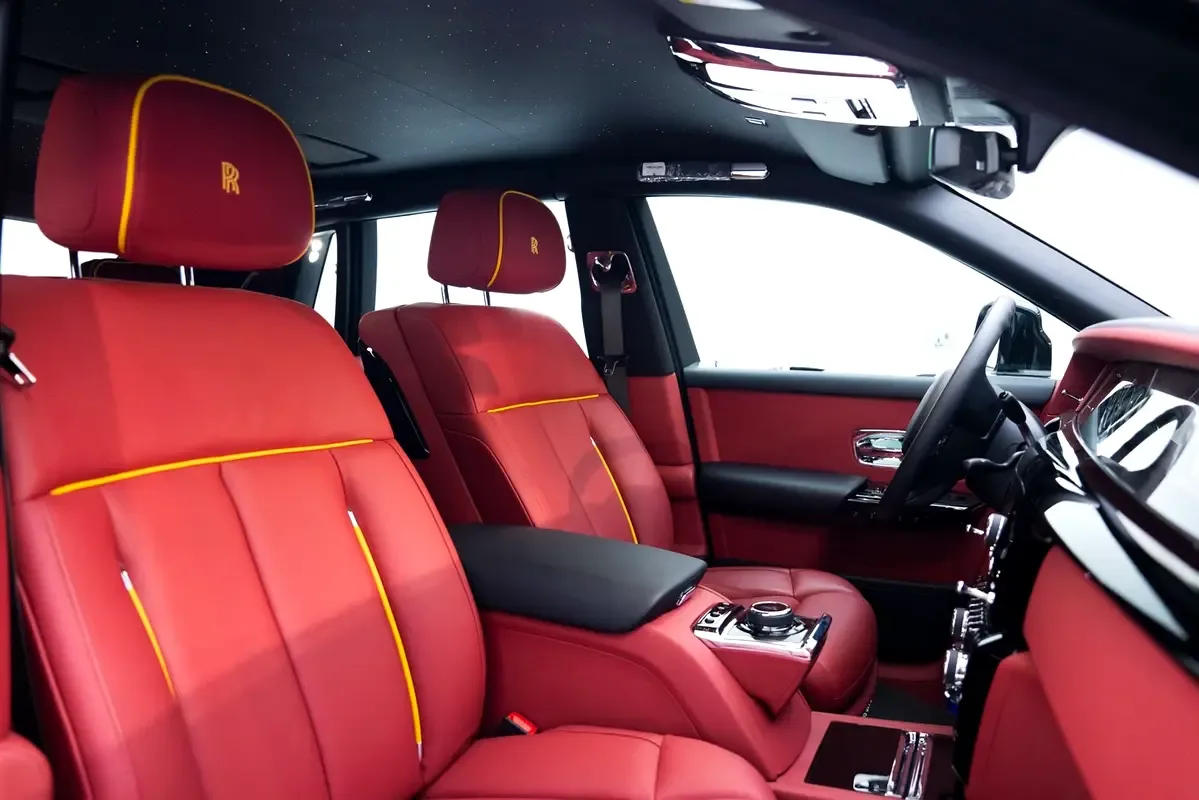 Rolls-Royce Phantom 6.7 AT SWB (571 حصان) - 13