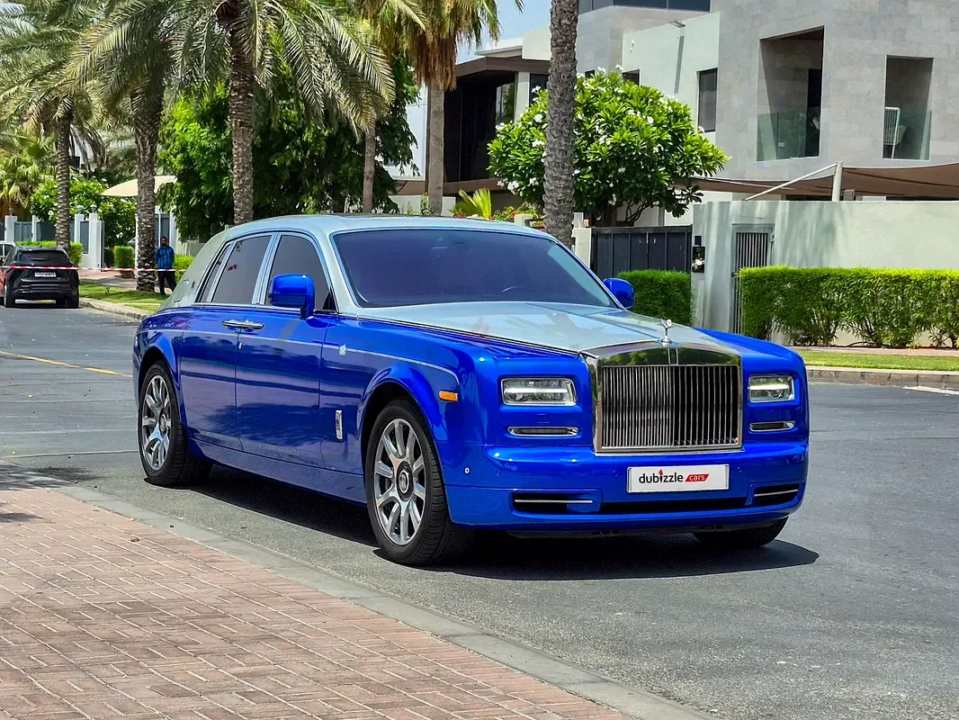 Rolls-Royce Phantom 6.8 AT RWD (460 hp)