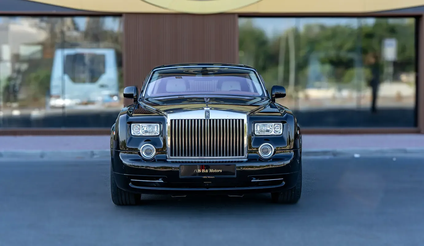 Rolls-Royce Phantom 6.8 AT RWD (460 hp) - 2