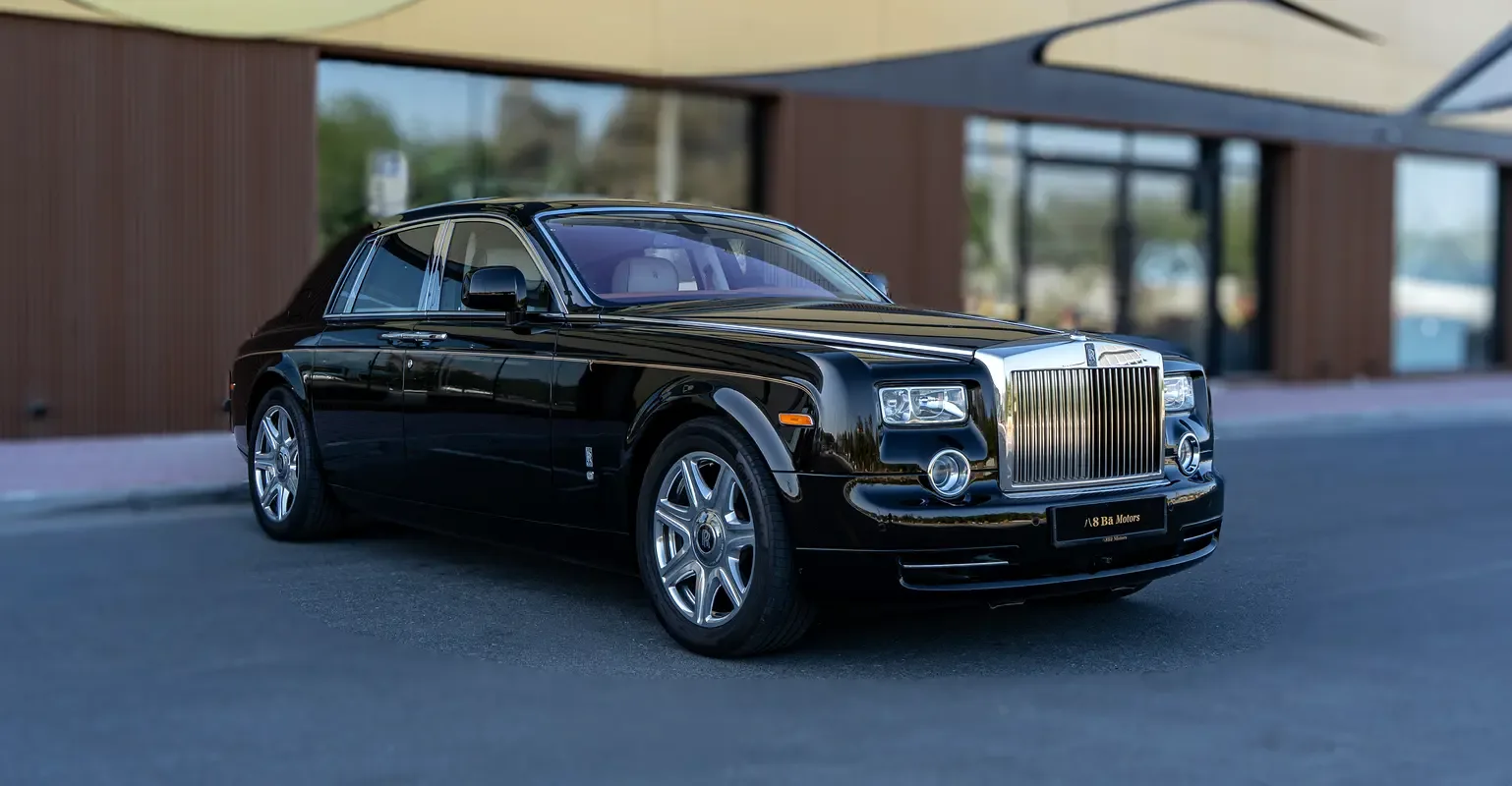 Rolls-Royce Phantom 6.8 AT RWD (460 hp)