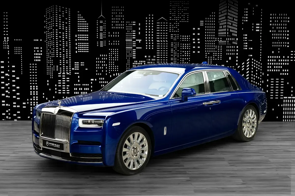 Rolls-Royce Phantom 6.8 AT RWD (571 hp)