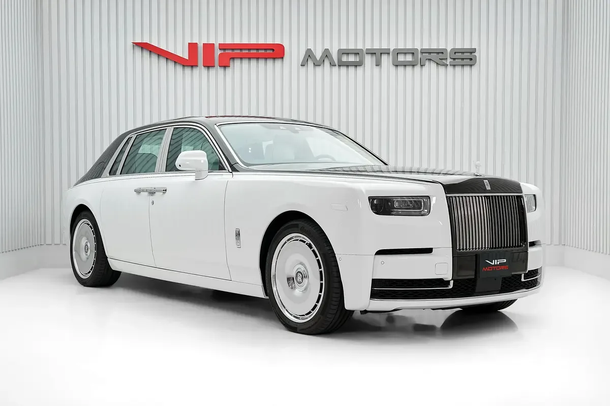 Rolls-Royce Phantom 6.8 AT RWD (571 hp) - 3