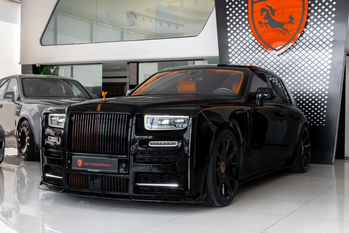 Rolls-Royce Phantom 6.8 AT RWD (571 حصان) - 3