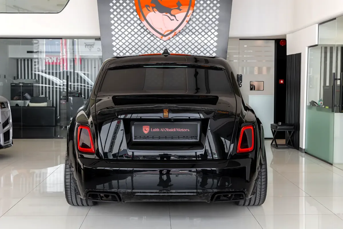 Rolls-Royce Phantom 6.8 AT RWD (571 حصان) - 5