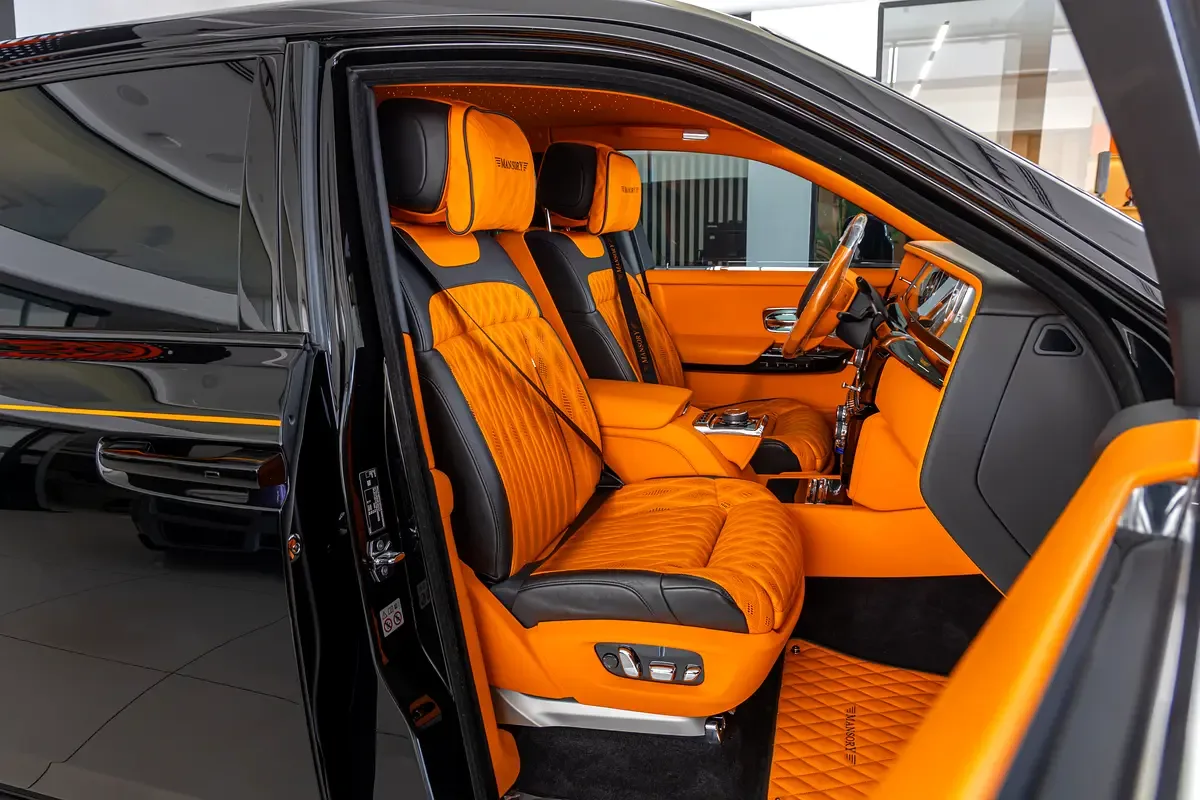 Rolls-Royce Phantom 6.8 AT RWD (571 حصان) - 16