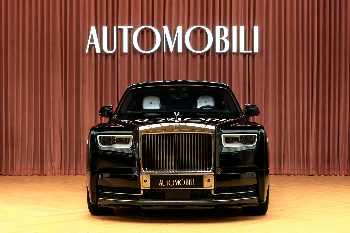 Rolls-Royce Phantom 6.8 AT RWD (571 حصان) - 4
